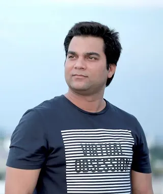 योगेश चैतन्य